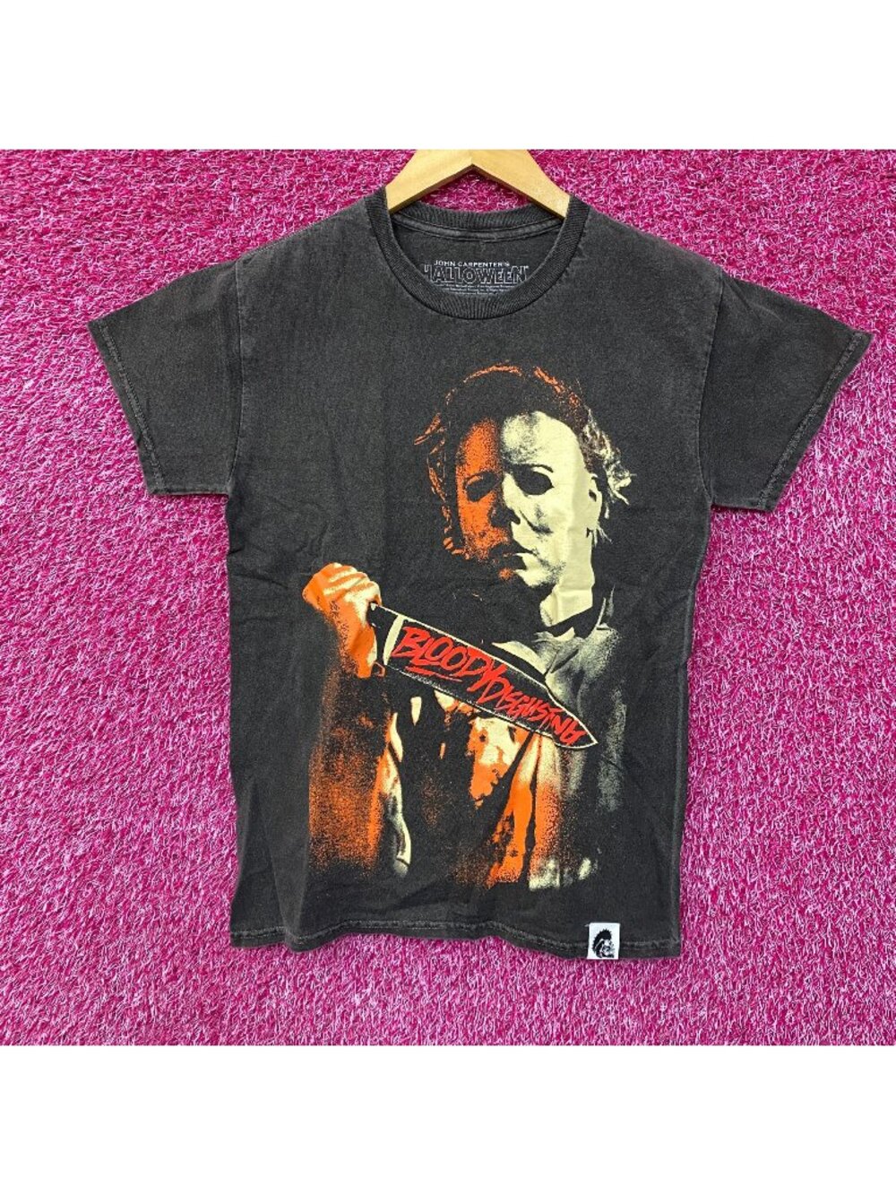 Bloody Disgusting John Carpenter's Halloween Micheal Myers T-Shirt Small